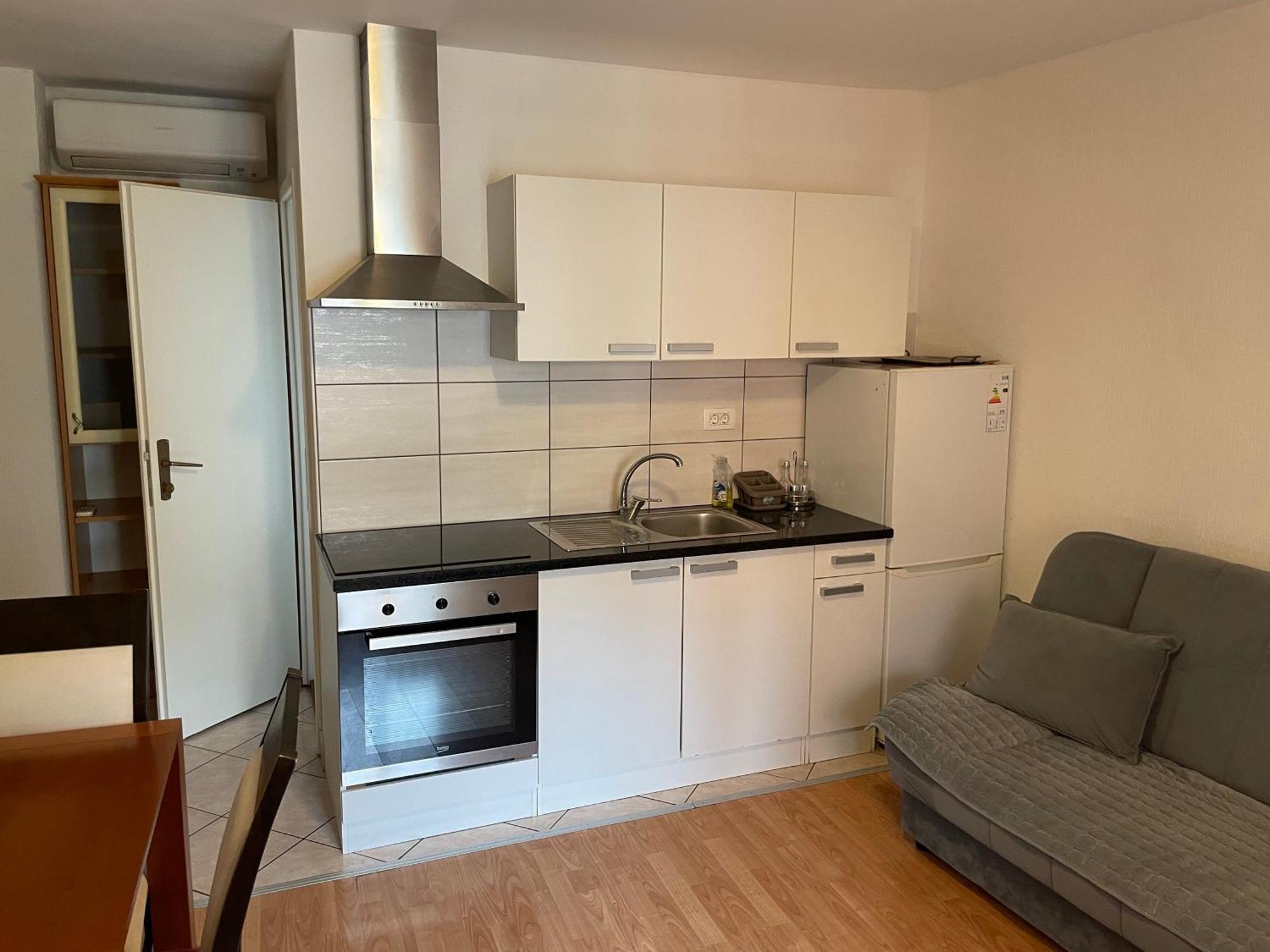 Apartmaji Sara, Izola - Isola Luaran gambar
