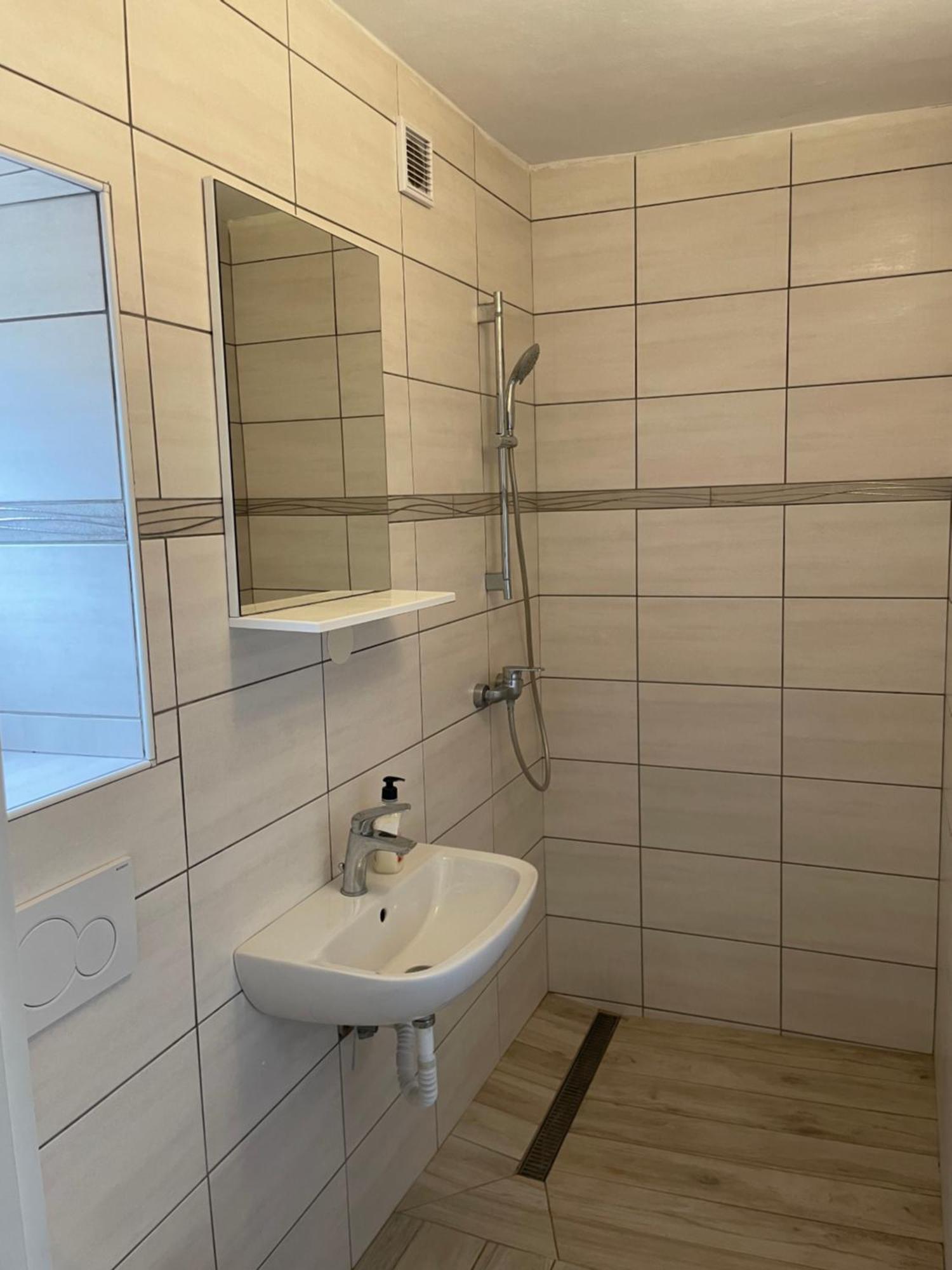 Apartmaji Sara, Izola - Isola Luaran gambar
